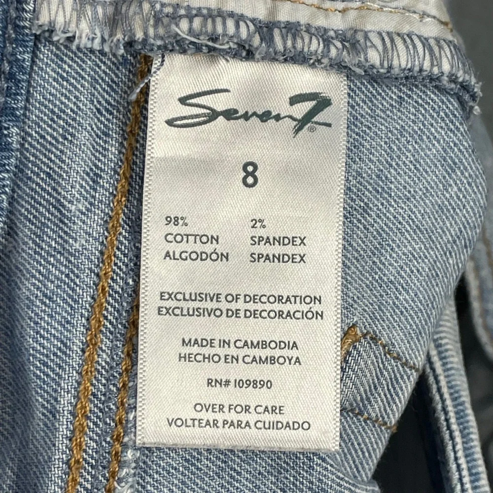 Seven7 Light Wash Distressed Straight Leg Fashion Jean Women Size 8